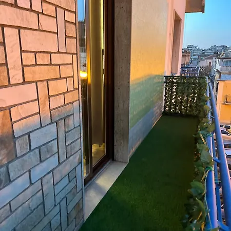 11 * Villa San Giovanni